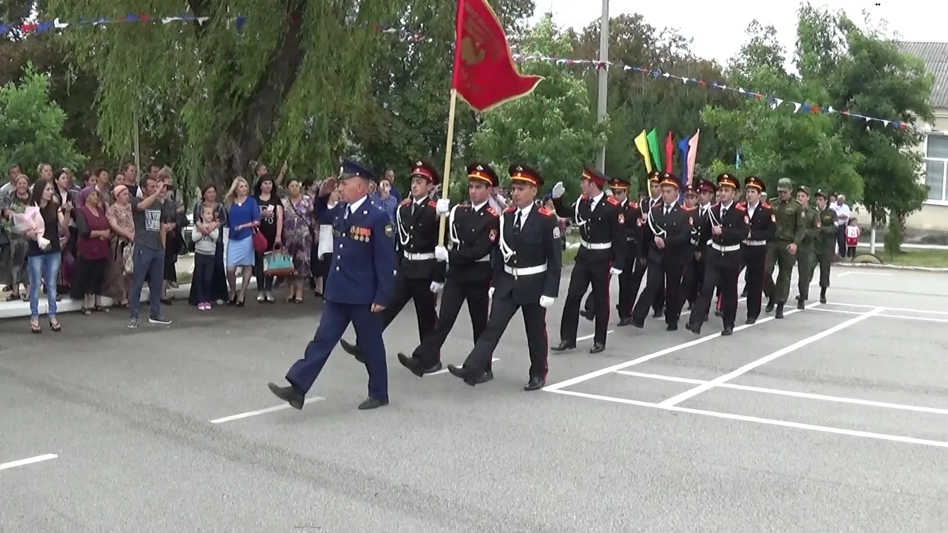 Торжественная линейка, посвященная началу нового учебного года, Дню Мира, Дню государственности КБР.